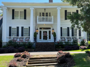 Bama Bed and Breakfast - Magnolia Family Suite